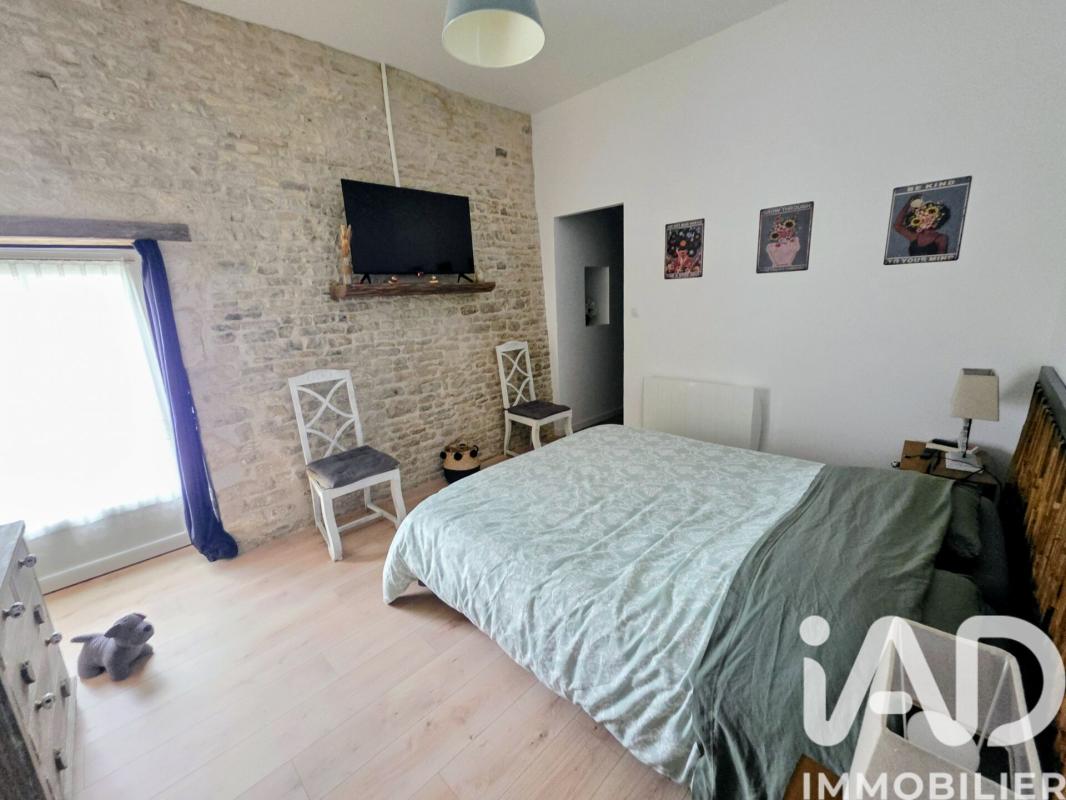 Maison 5 Pièce(s) Benon