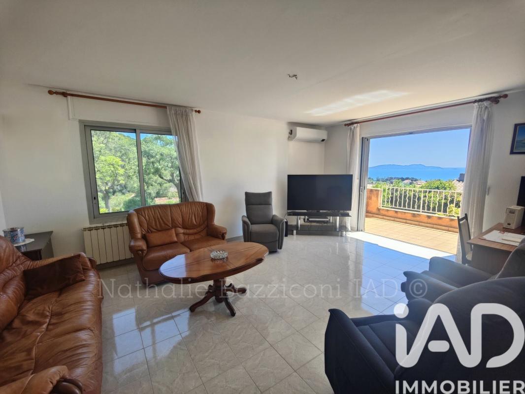 Villa 6 Pièce(s) Carqueiranne