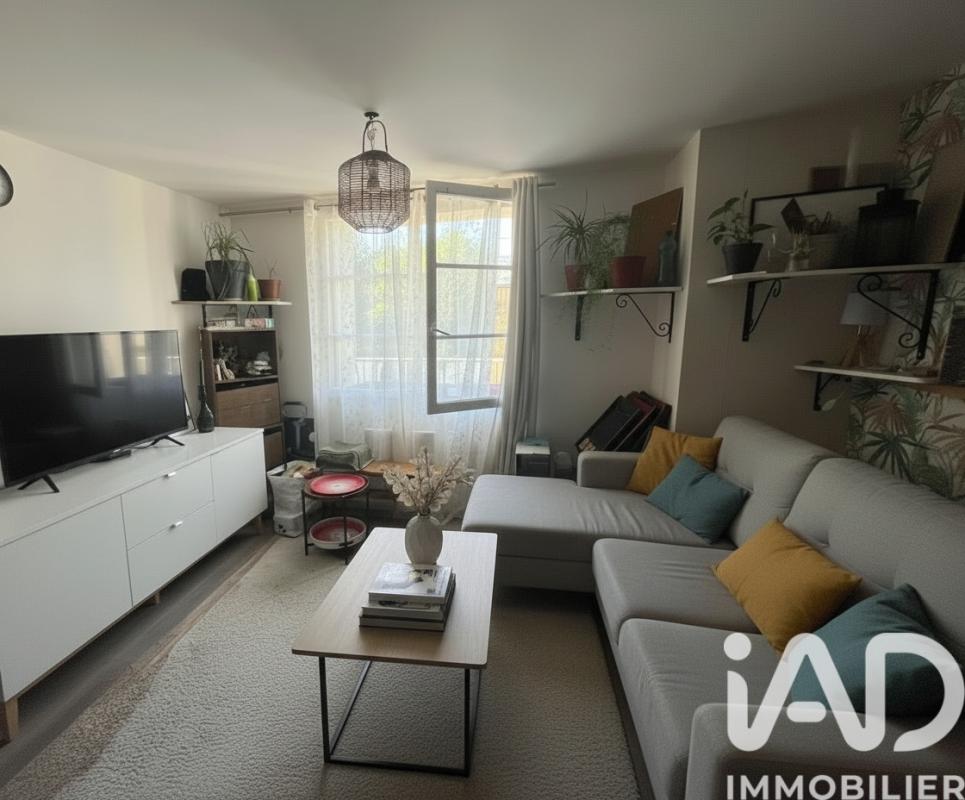 Appartement 3 Pièce(s) Vias