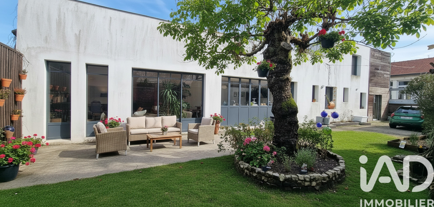 Maison d'architecte 5 Pièce(s) Bègles