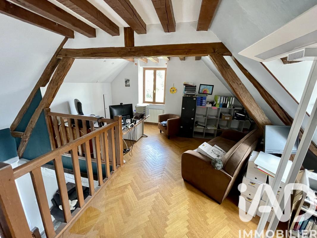 Maison 8 Pièce(s) Fontaine-la-Gaillarde - Photo 9