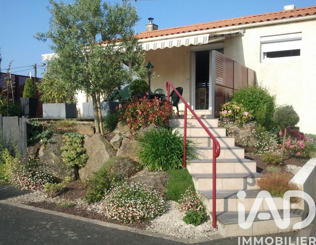 Maison 5 Pièce(s) Mouchamps