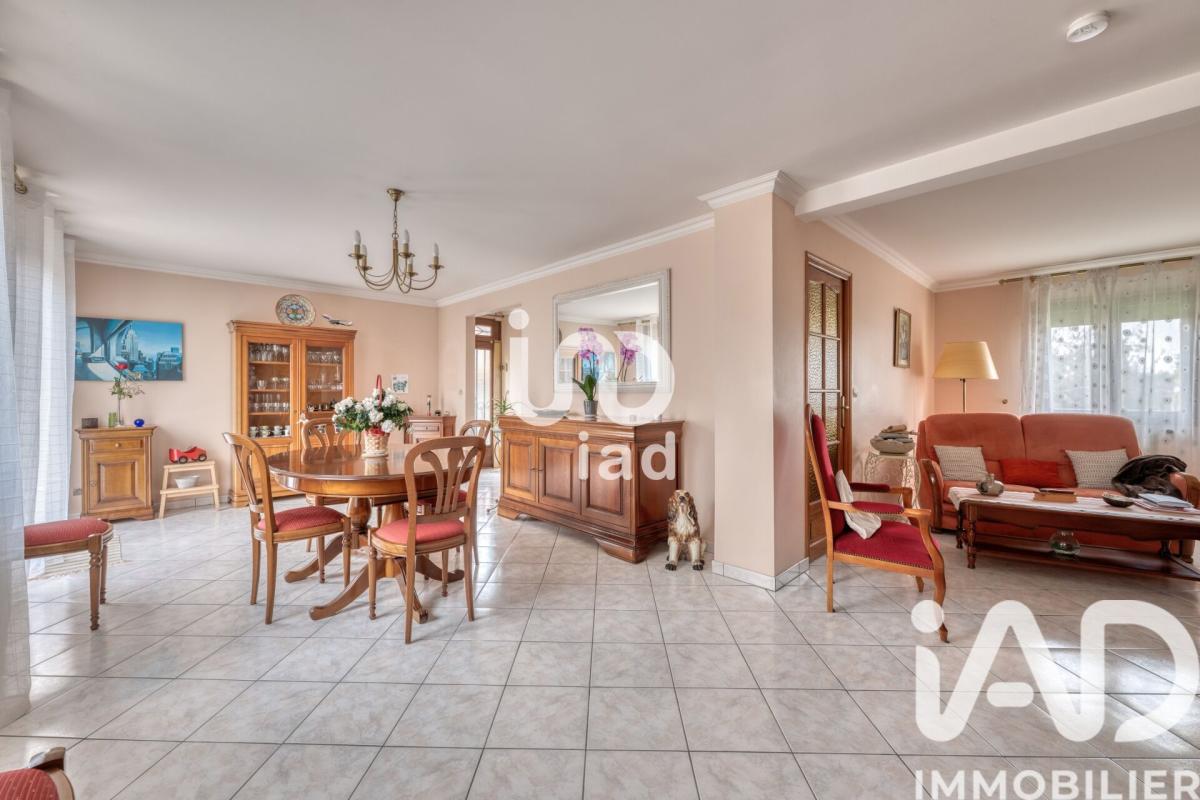 Maison 5 Pièce(s) Le Plessis-Trévise