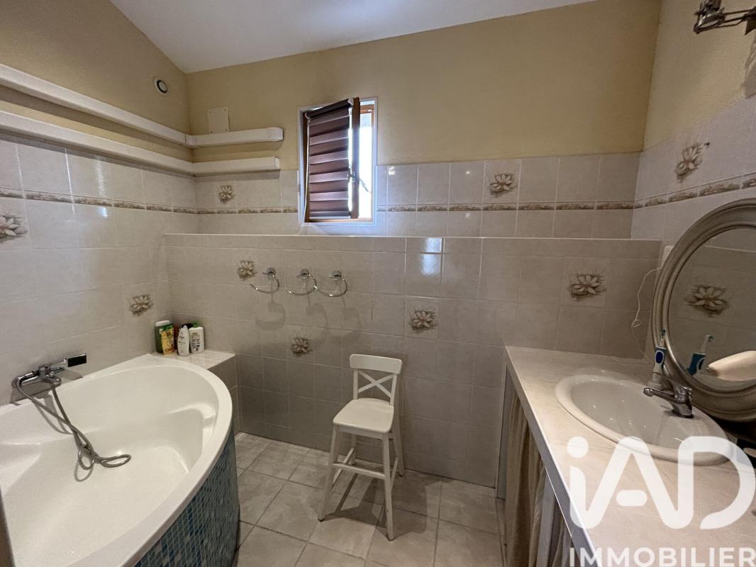 Maison 4 Pièce(s) Aimargues - Photo 9