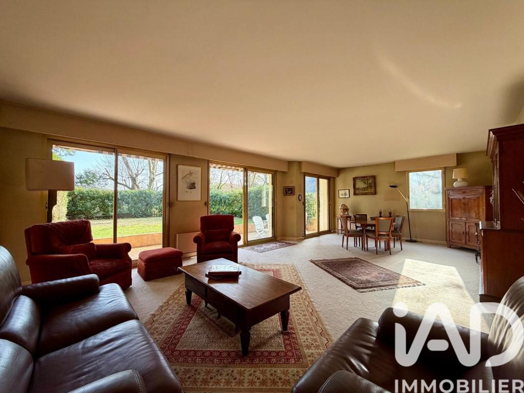 Appartement 5 Pièce(s) Vaucresson