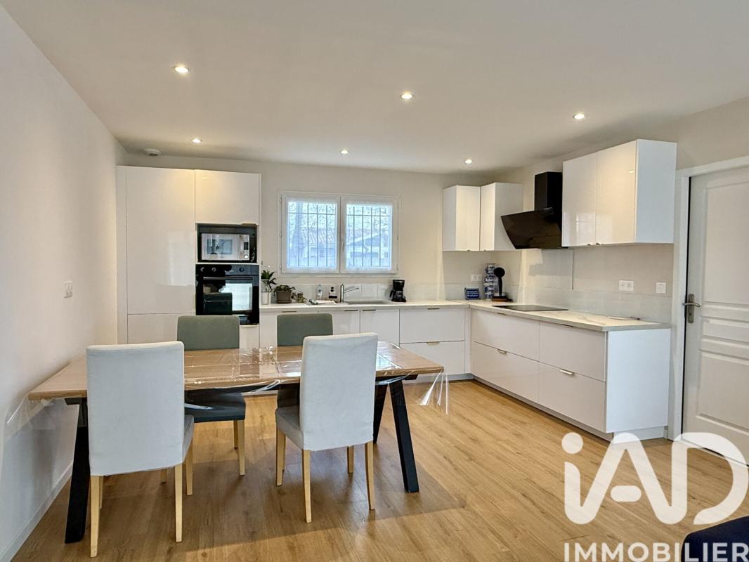 Maison 4 Pièce(s) Le Barp