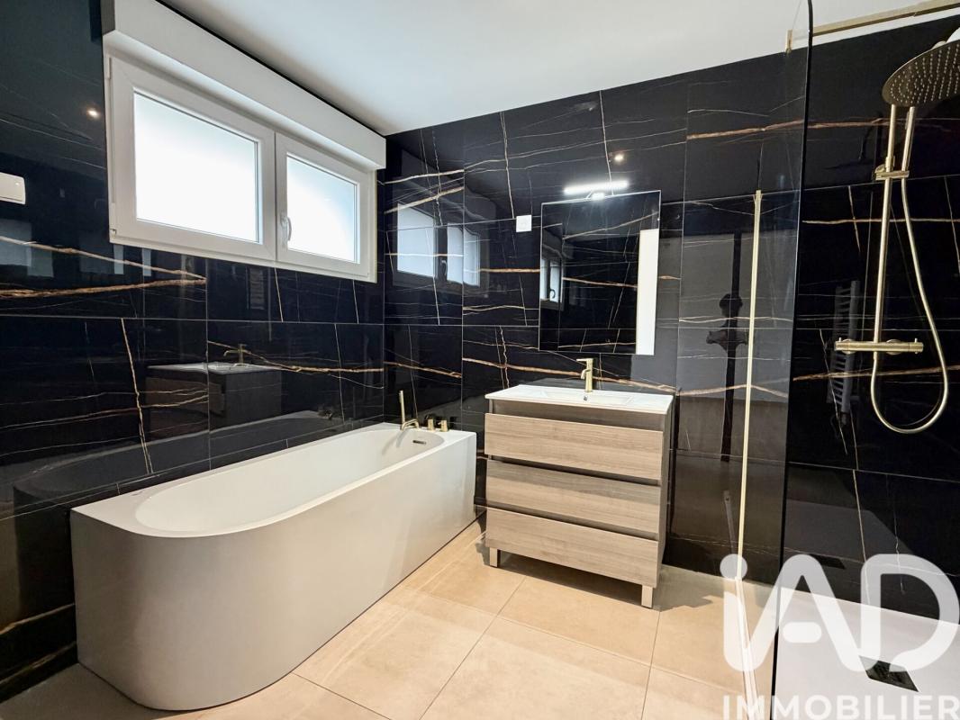 Maison 4 Pièce(s) Sebourg