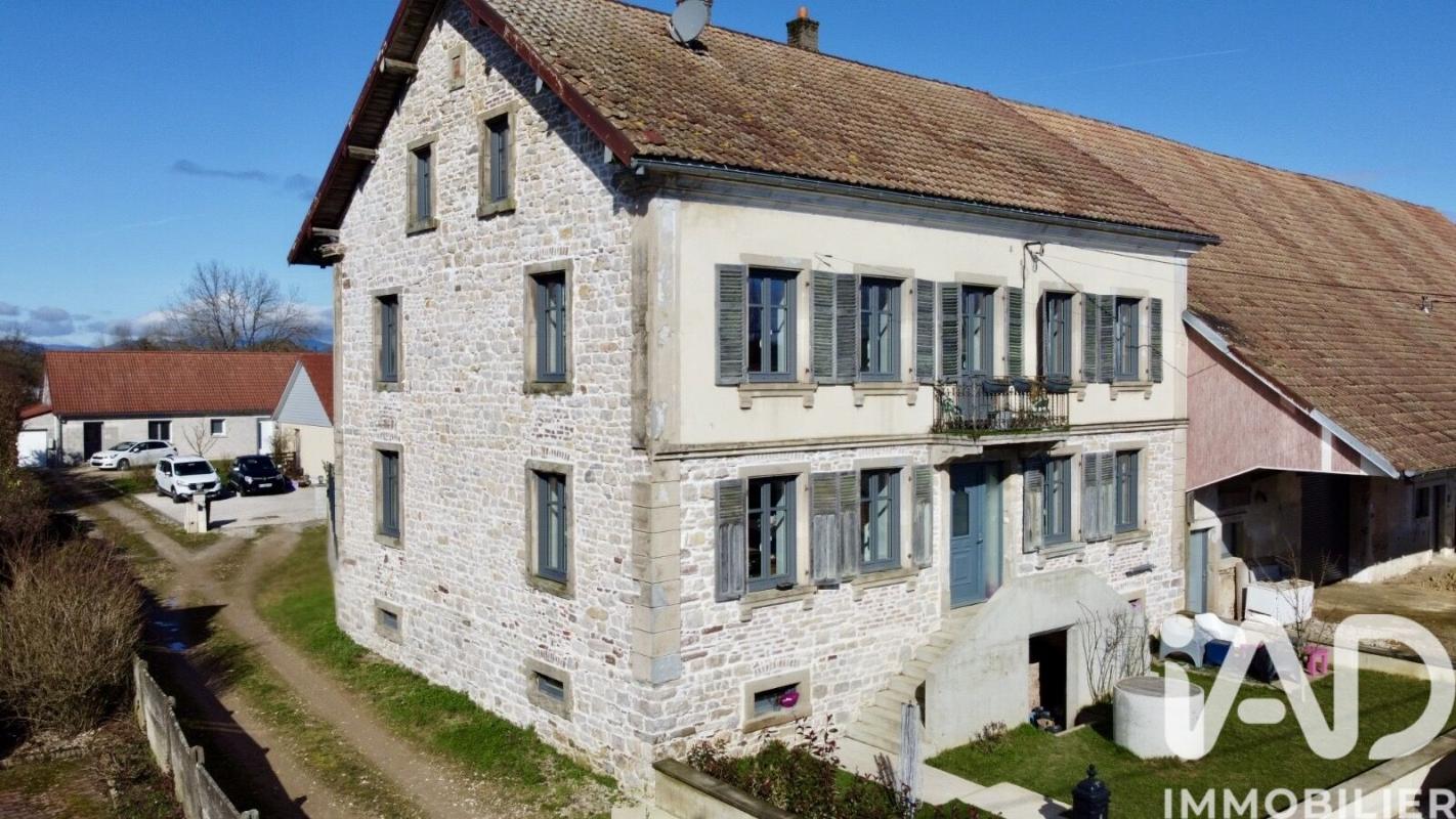 Maison 6 Pièce(s) Montreux-Château