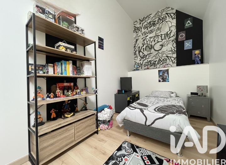 Maison 5 Pièce(s) Yvias