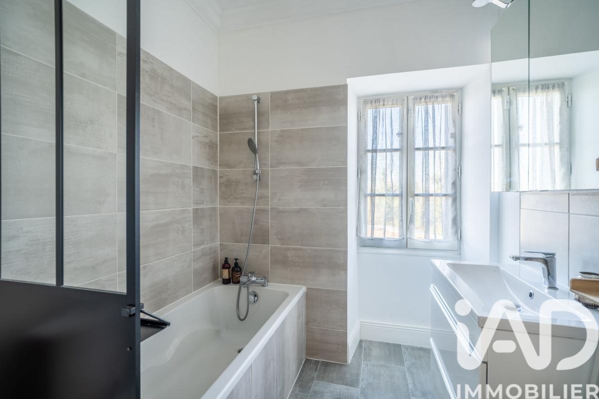 Maison 16 Pièce(s) Prignac-et-Marcamps - Photo 16