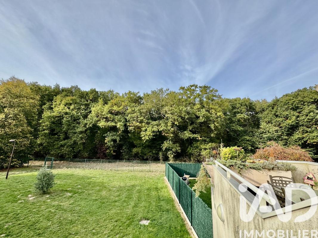 Appartement 4 Pièce(s) Nandy