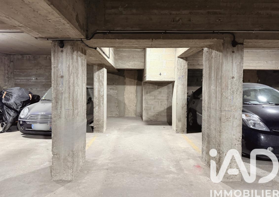Parking  Paris 6eme Arrondissement
