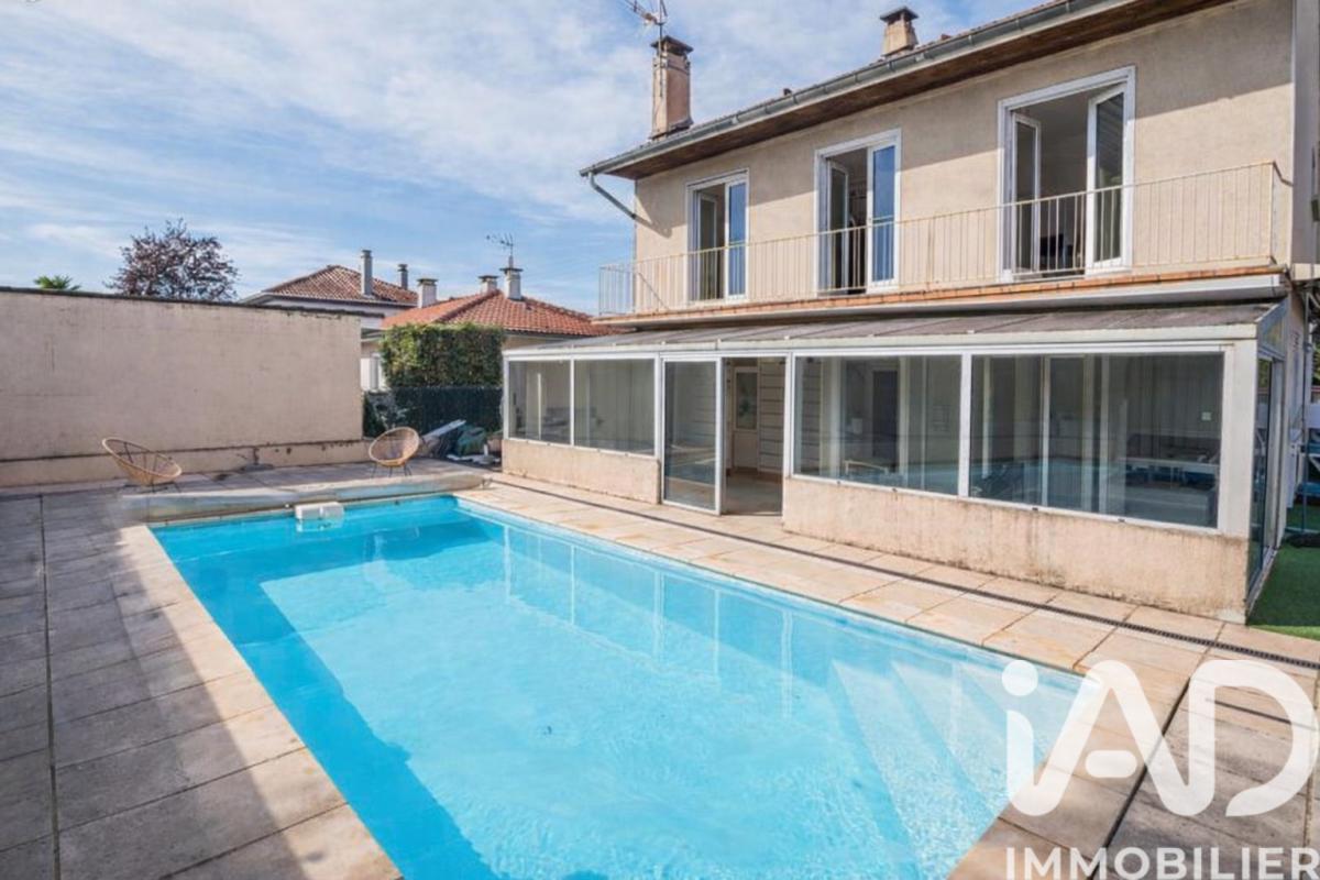 Maison 5 Pièce(s) Aureilhan - Photo 1