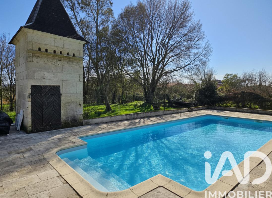 Maison 8 Pièce(s) Champniers