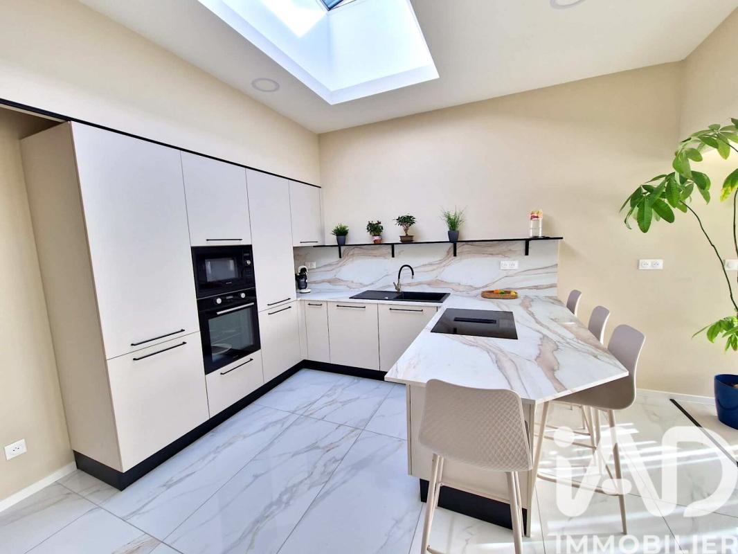 Maison 7 Pièce(s) Corquilleroy - Photo 10