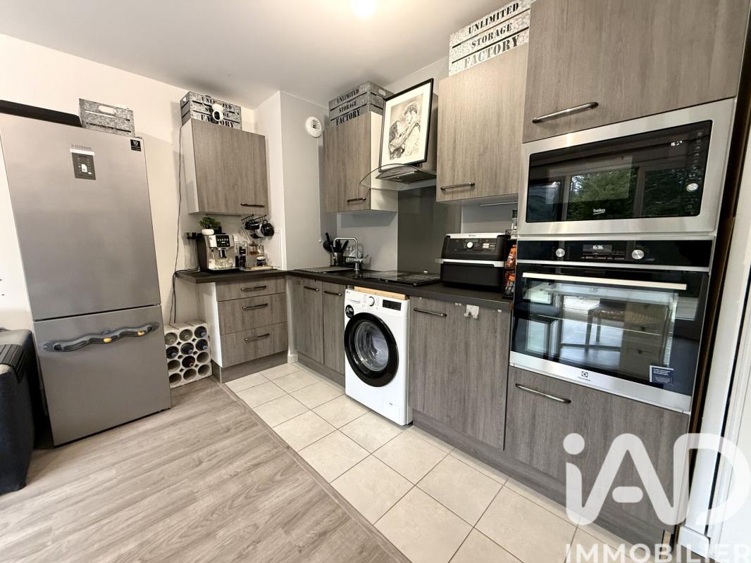 Appartement 2 Pièce(s) Plaisir