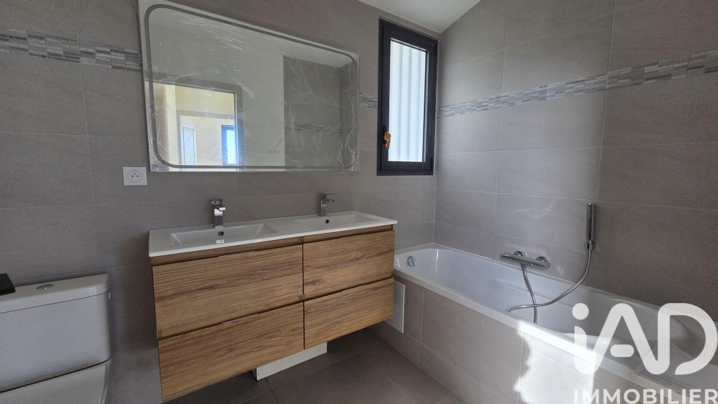 Maison 4 Pièce(s) Petite-Île - Photo 11
