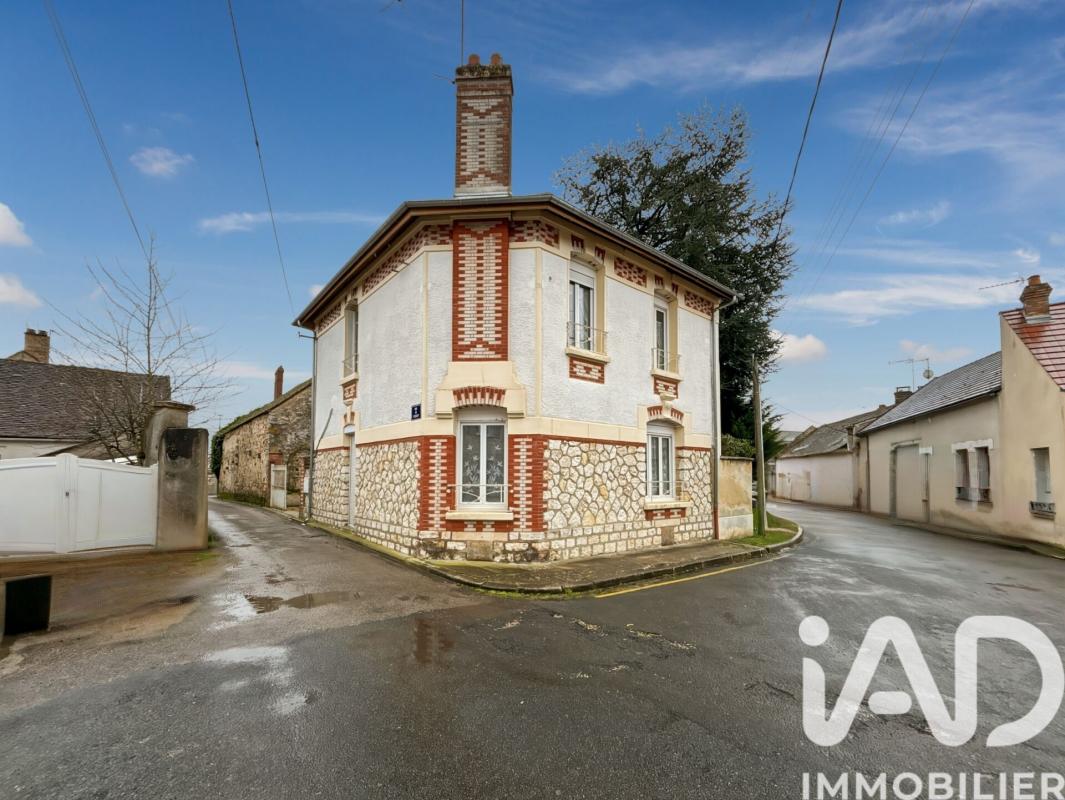Maison 6 Pièce(s) Villeneuve-la-Guyard