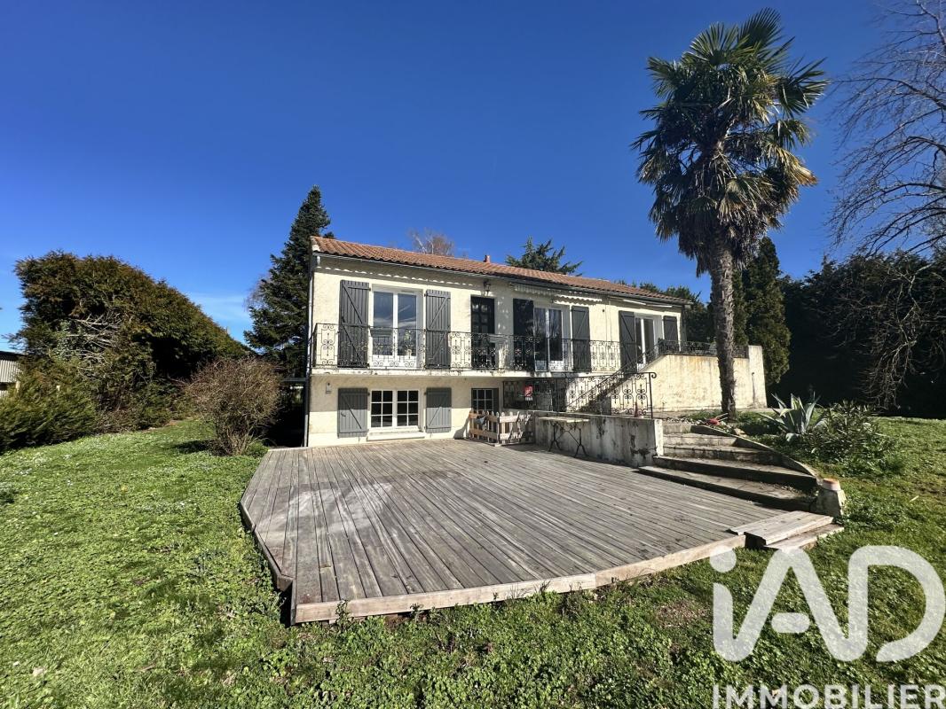 Maison traditionnelle 8 Pièce(s) Massais