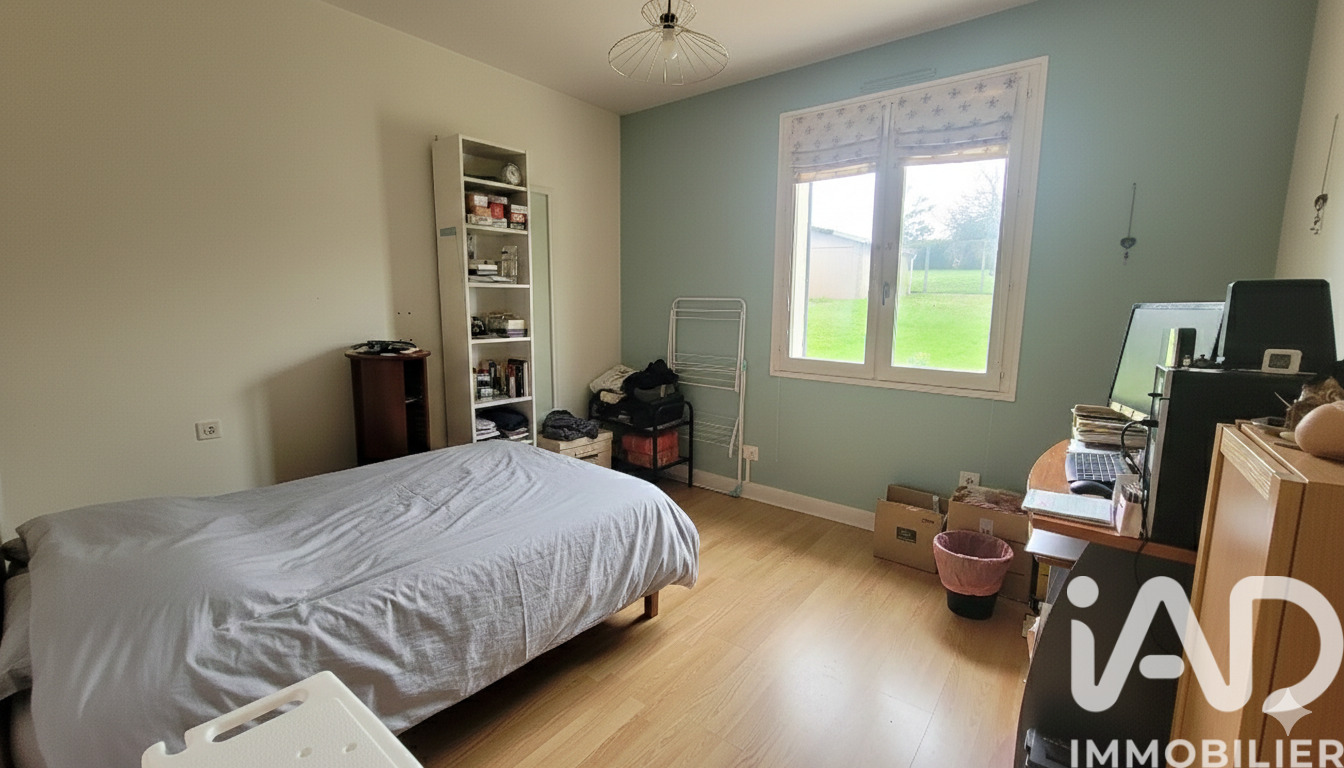 Maison 5 Pièce(s) La Roche-Chalais