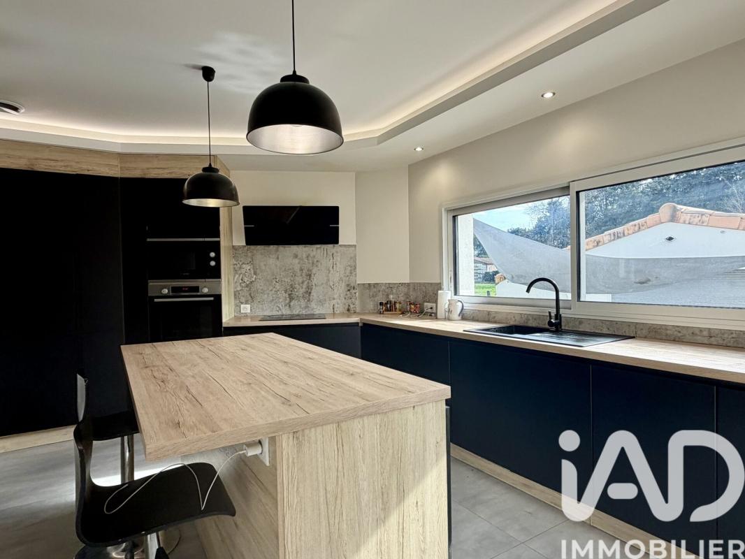 Maison 5 Pièce(s) Montélimar