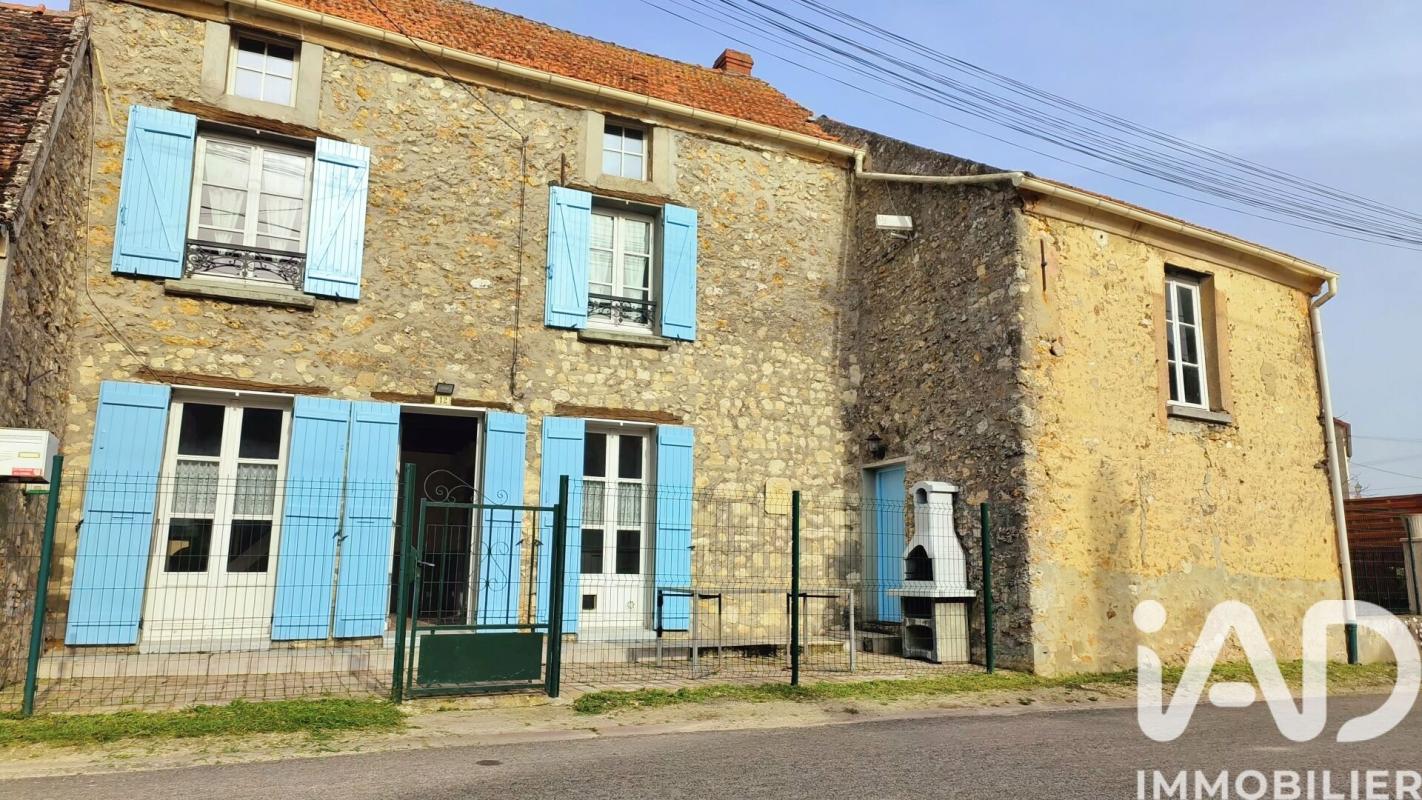 Maison 4 Pièce(s) Coulonges-Cohan