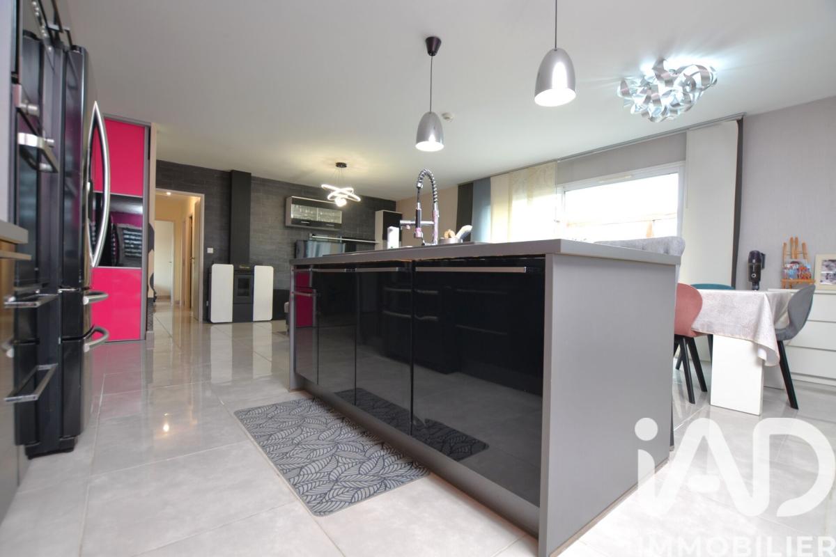 Villa 5 Pièce(s) Luc-sur-Orbieu