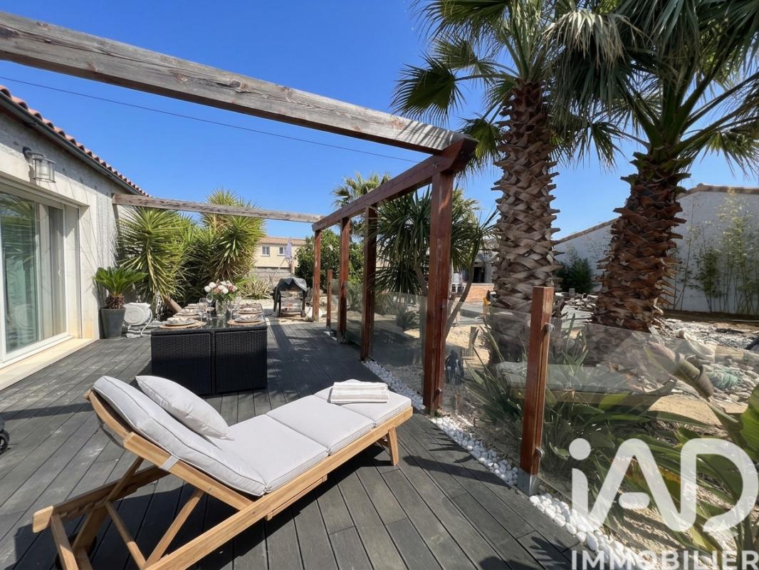 Villa 5 Pièce(s) Luc-sur-Orbieu