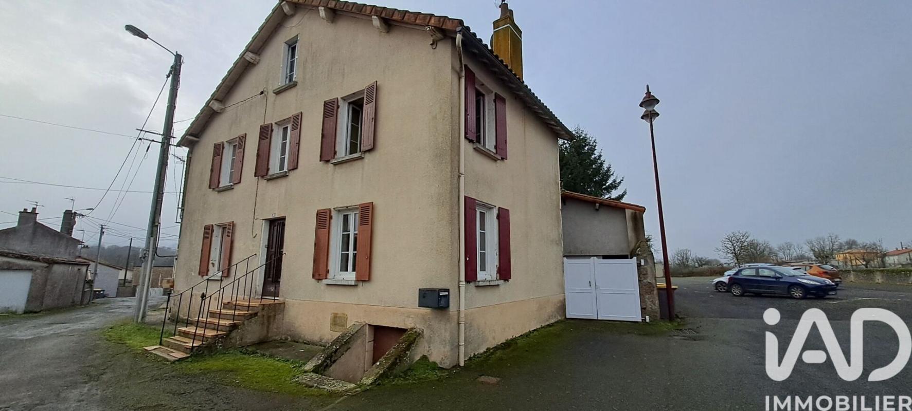 Maison 4 Pièce(s) Saint-Aubin-le-Cloud - Photo 1
