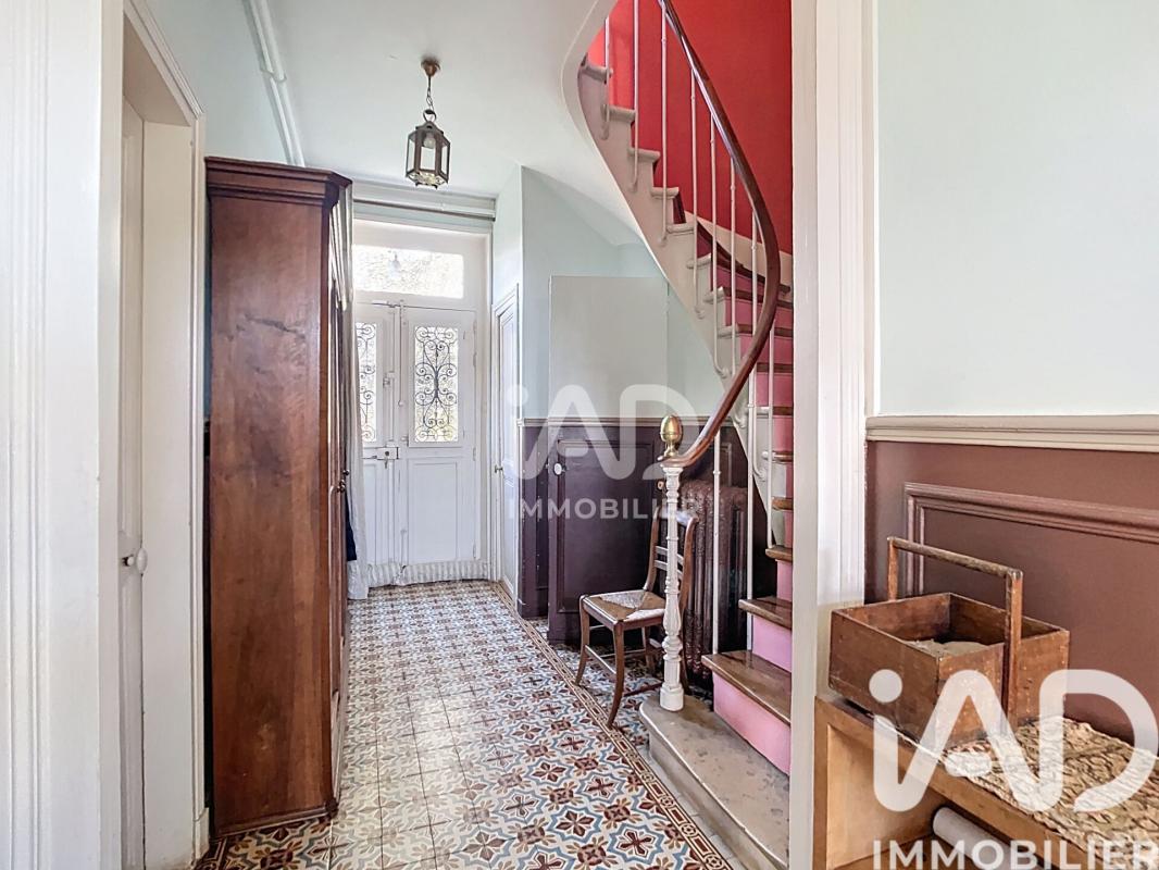 Demeure 8 Pièce(s) Saint-Maur-des-Fossés