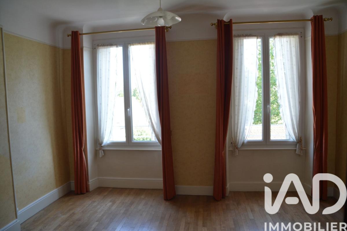 Immeuble  Bourbonne-les-Bains - Photo 16