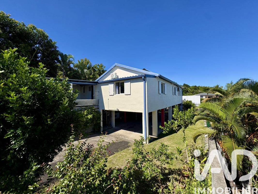 Maison 4 Pièce(s) La Possession