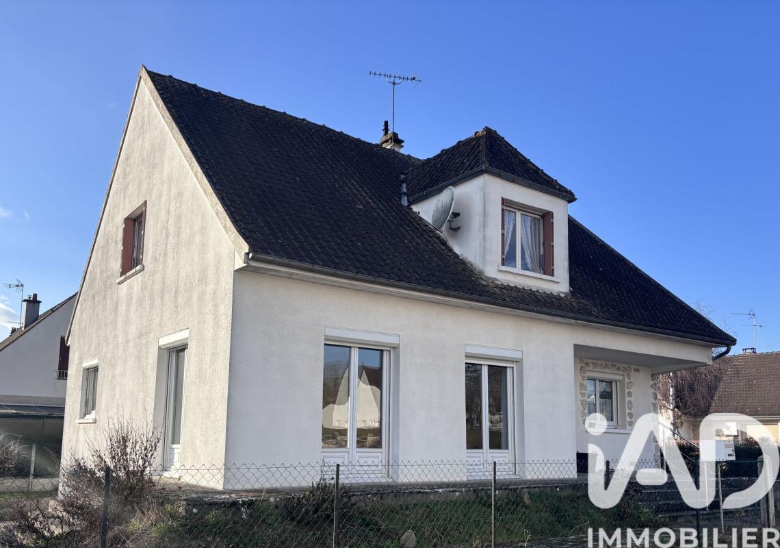 Maison 6 Pièce(s) Senlis