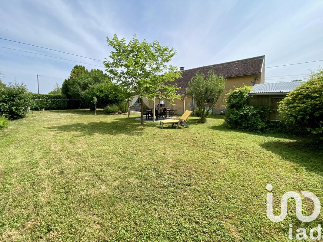 Maison longère 6 Pièce(s) Saint-Germain-des-Prés