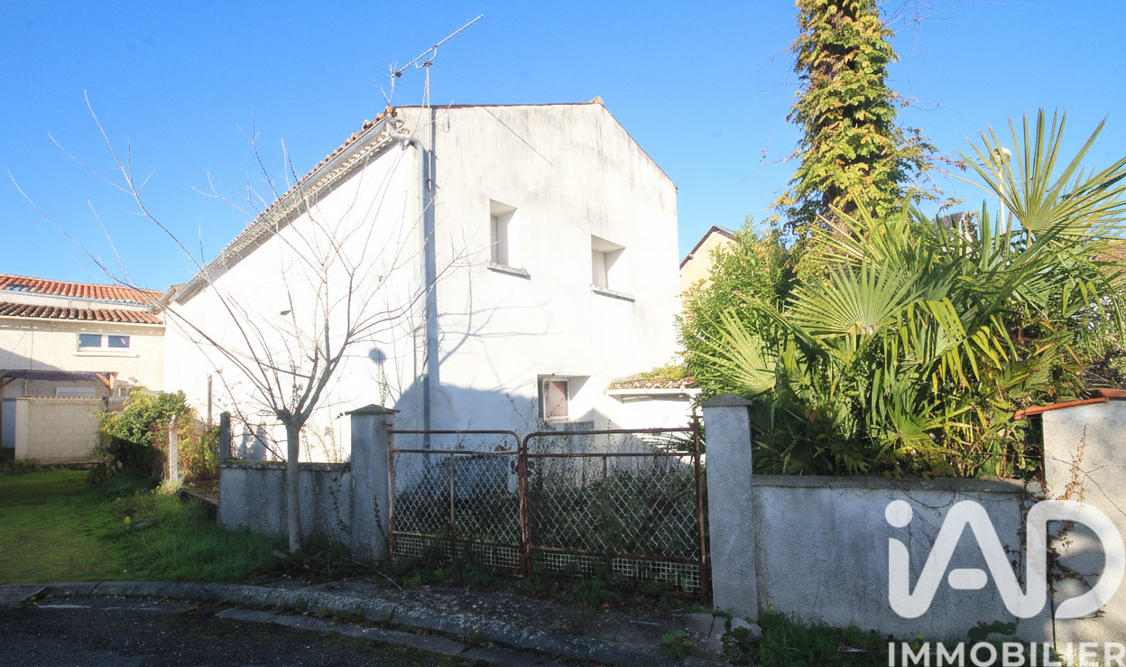 Maison 5 Pièce(s) Loulay