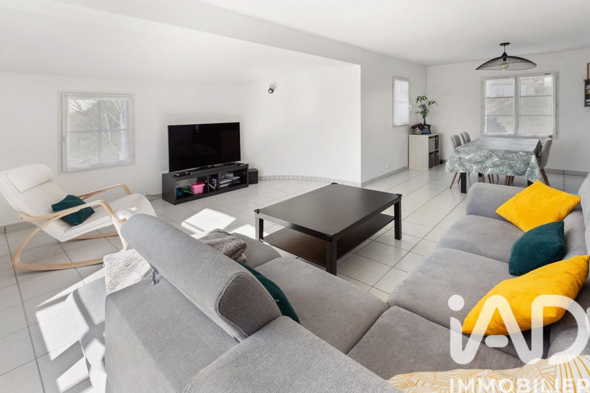 Maison 4 Pièce(s) Maisdon-sur-Sèvre