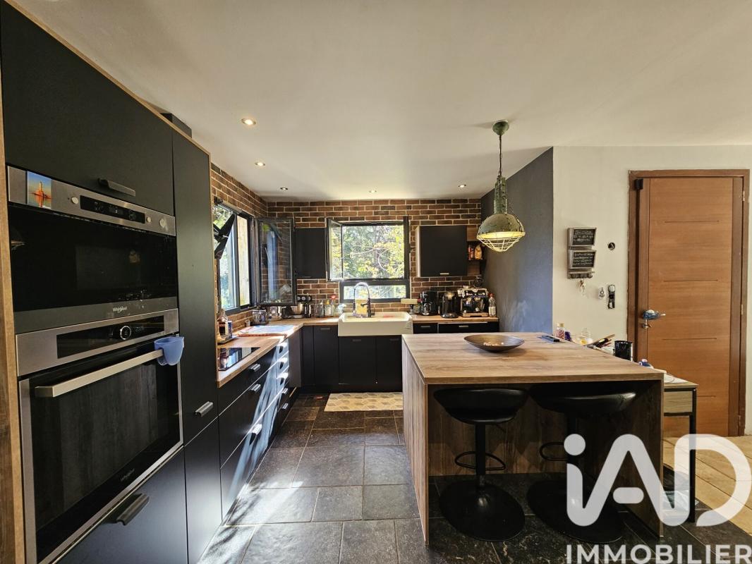 Maison 4 Pièce(s) La Roque-sur-Cèze