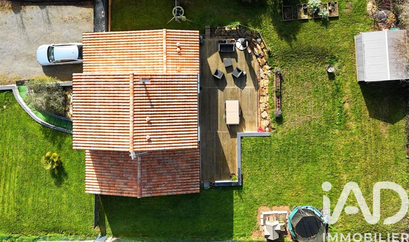 Maison 6 Pièce(s) Poiroux