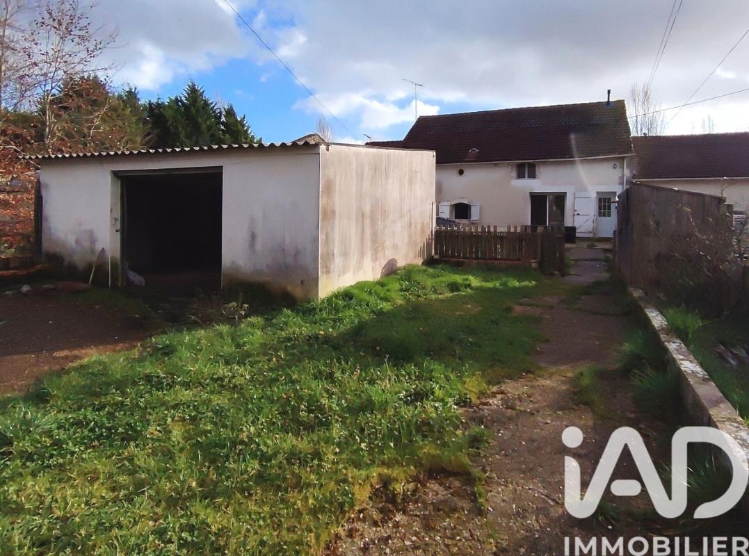 Maison 7 Pièce(s) Sigogne - Photo 2