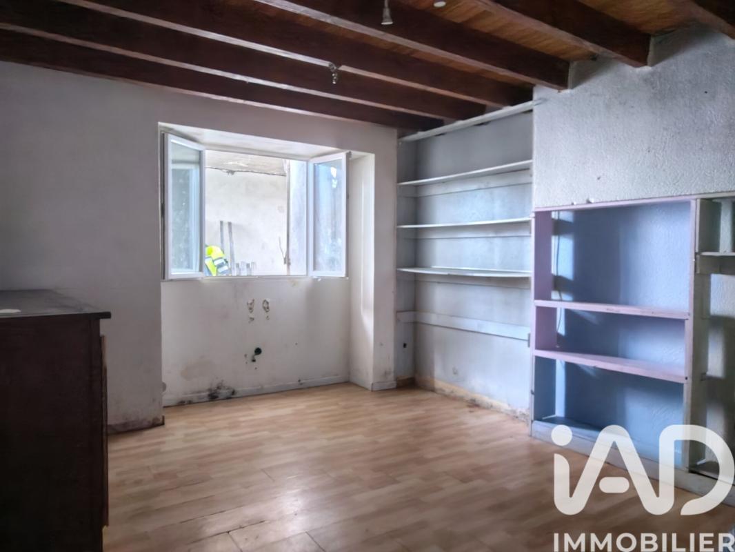 Maison 7 Pièce(s) Sigogne - Photo 8