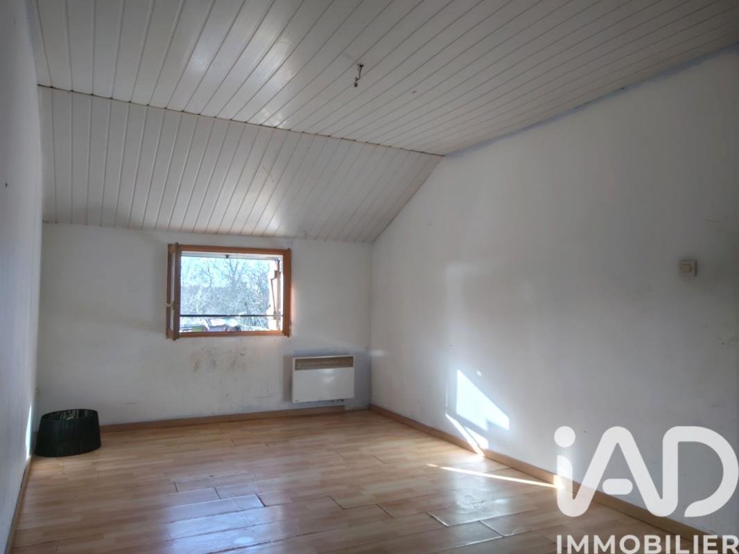 Maison 7 Pièce(s) Sigogne - Photo 17