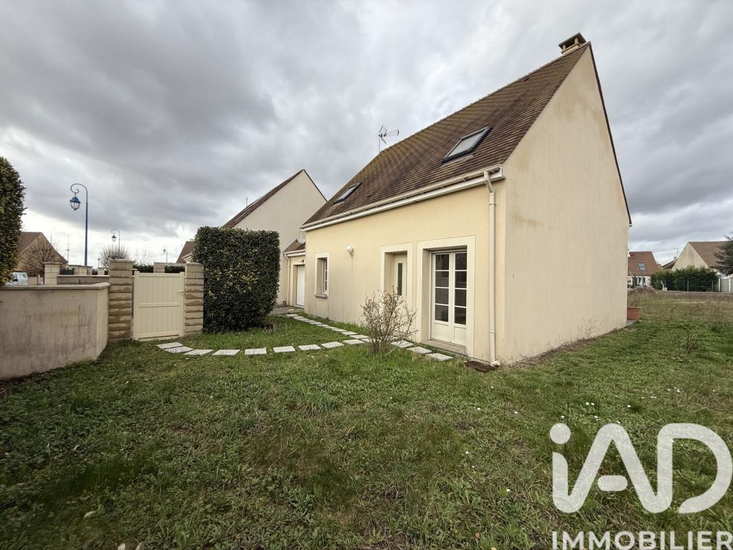 Maison traditionnelle 5 Pièce(s) La Grande-Paroisse