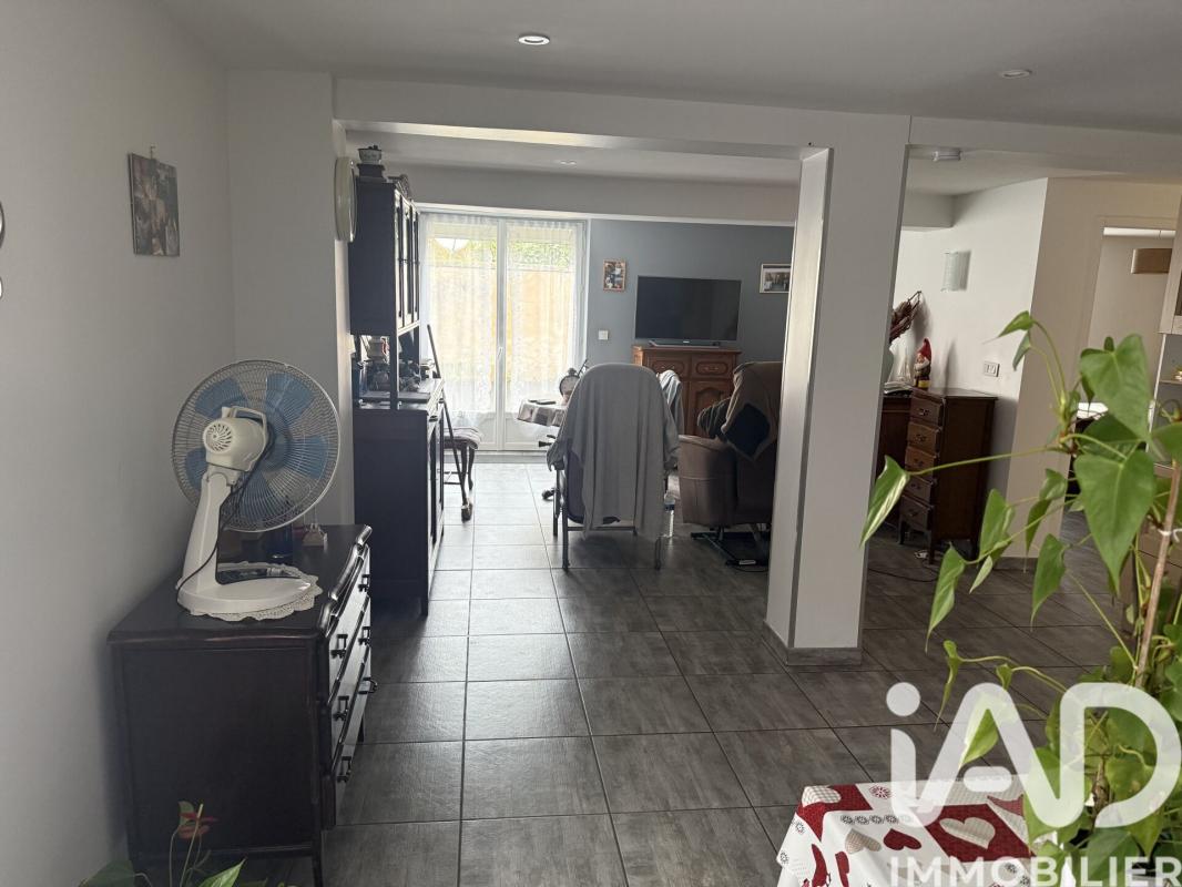 Maison de village 5 Pièce(s) Paray-le-Frésil