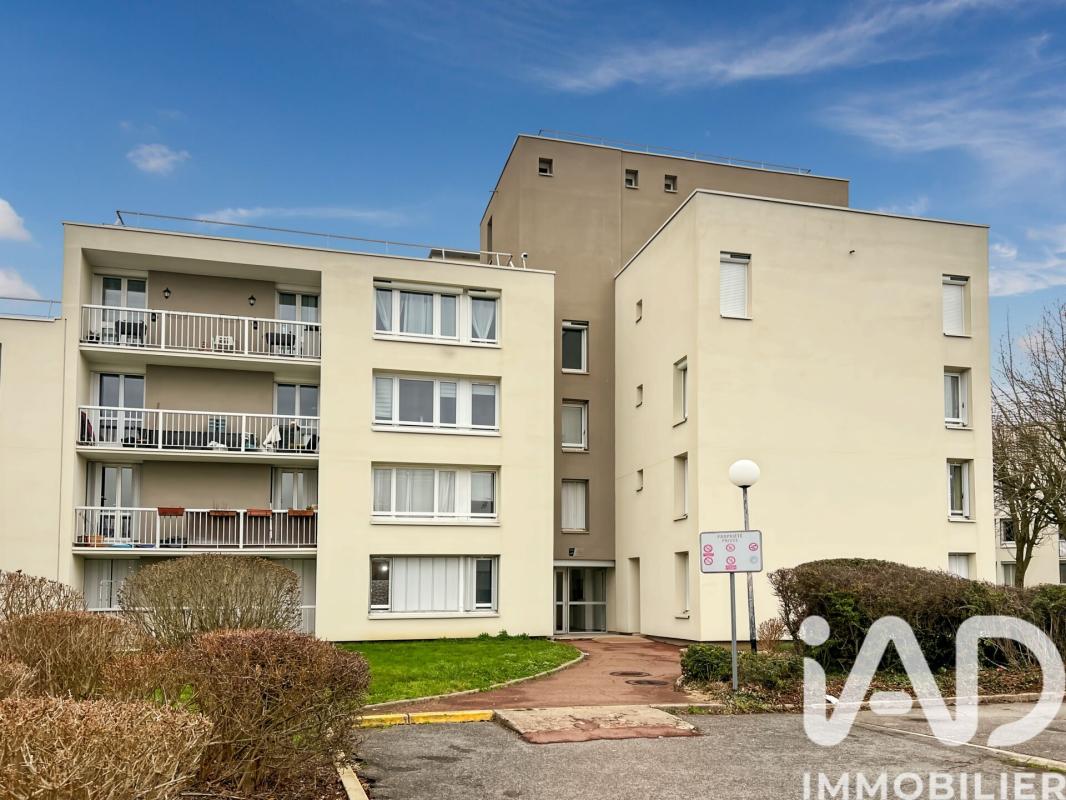 Appartement 4 Pièce(s) Roissy-en-Brie