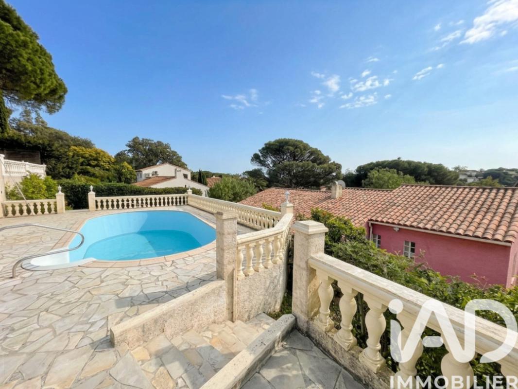 Maison 4 Pièce(s) Les Issambres