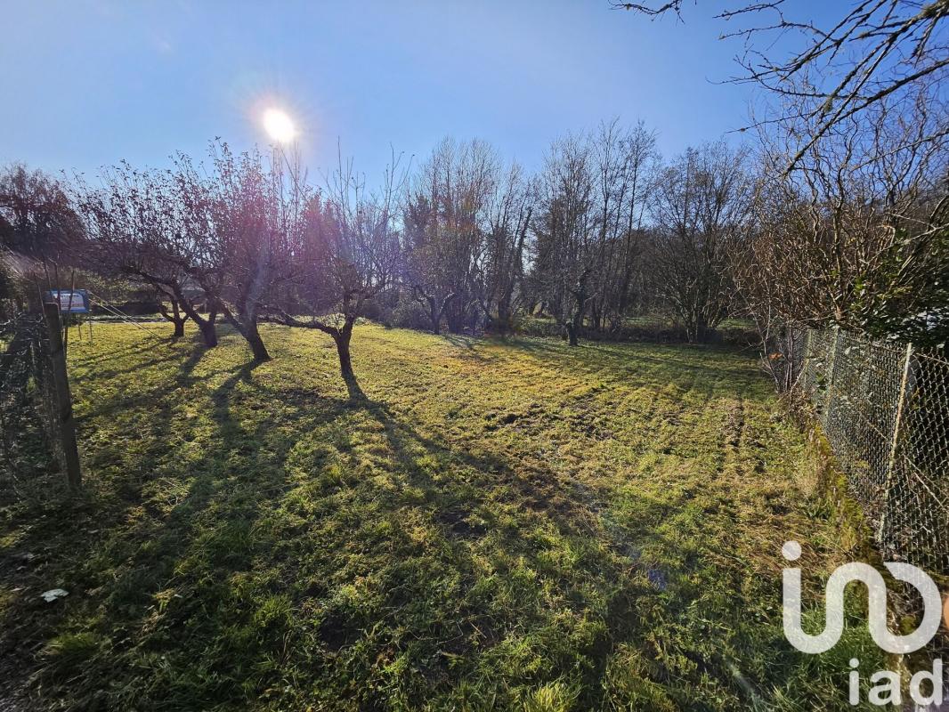 Terrain  Chazey-Bons