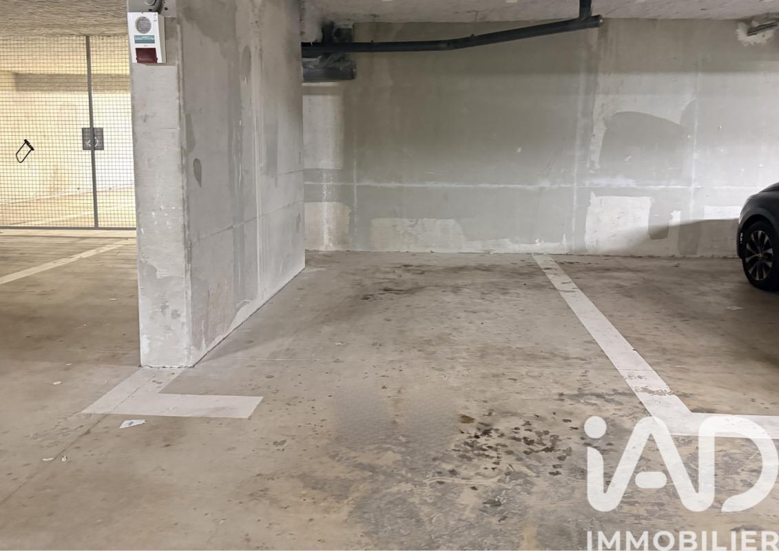 Parking  Guyancourt