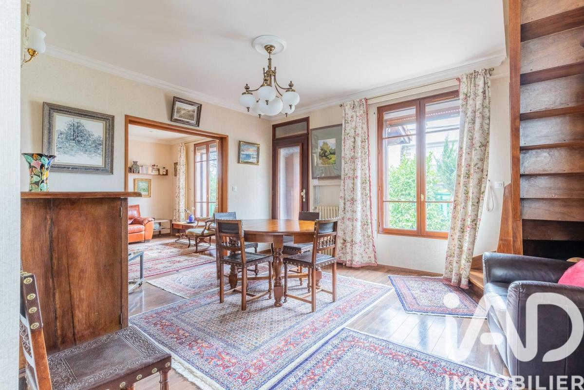Maison 6 Pièce(s) Savigny-sur-Orge