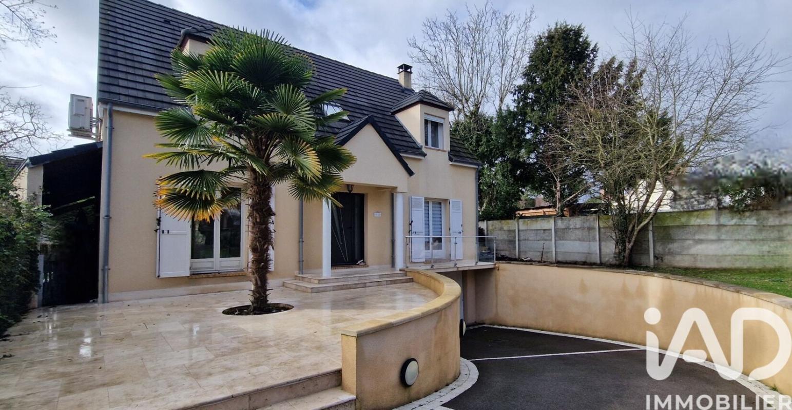 Maison traditionnelle 5 Pièce(s) Vert-le-Petit