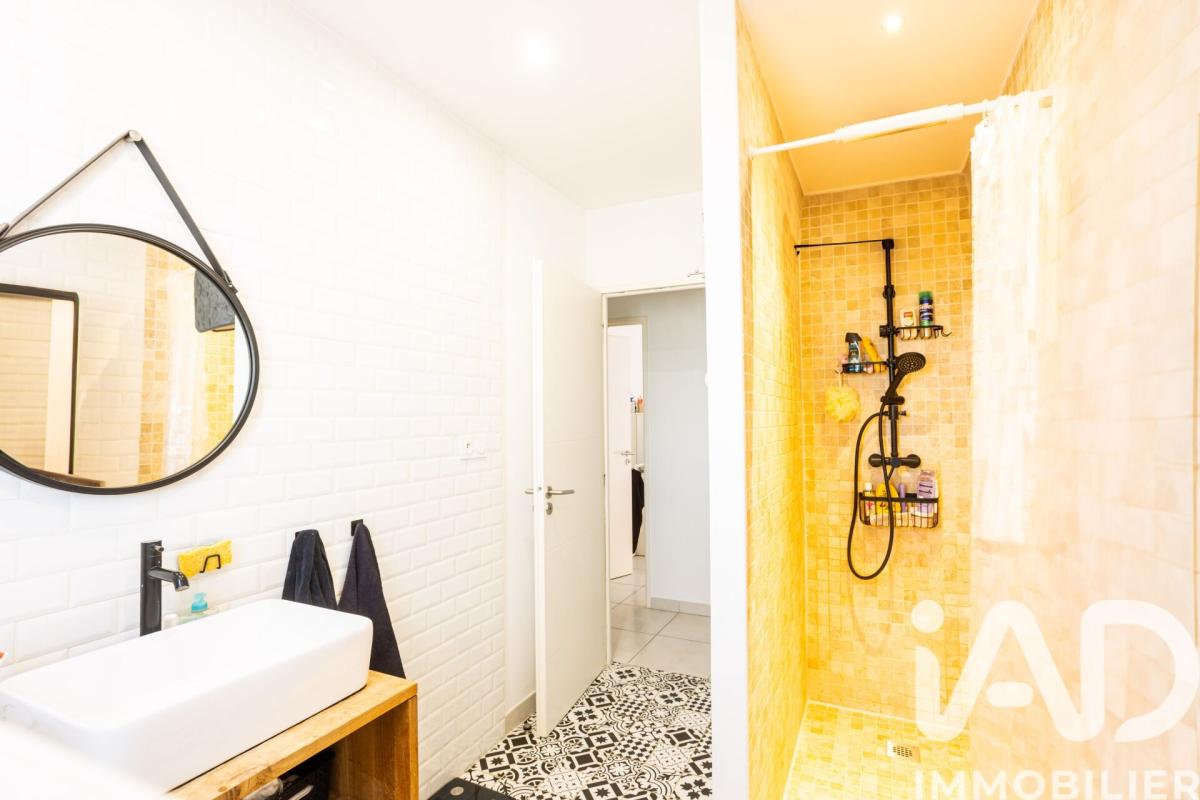 Maison 5 Pièce(s) Rochefort-du-Gard